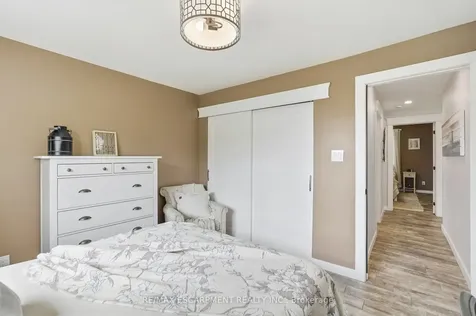 577 Harvest Road Hamilton ON L9H 5K8