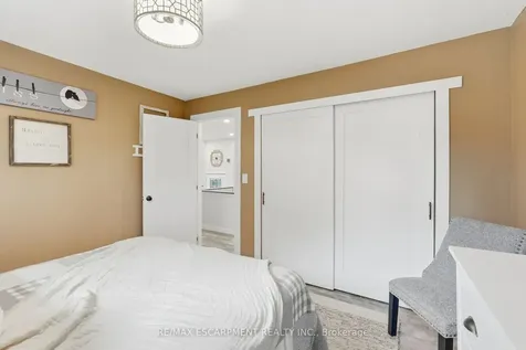 577 Harvest Road Hamilton ON L9H 5K8