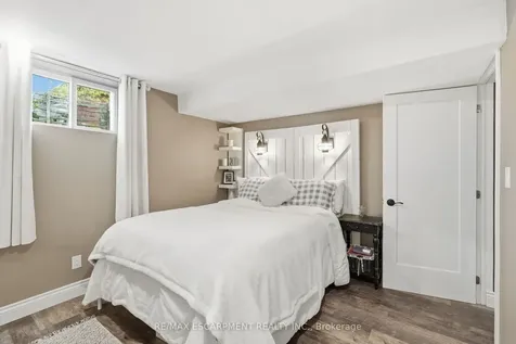 577 Harvest Road Hamilton ON L9H 5K8