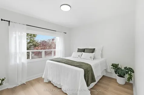 205 Locke Street N Hamilton ON L8R 3B1