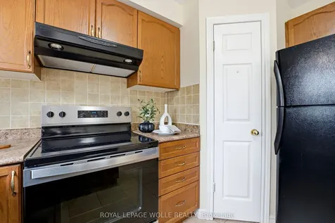 87 Ralgreen Crescent Kitchener ON N2M 1V1