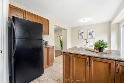 87 Ralgreen Crescent Kitchener ON N2M 1V1