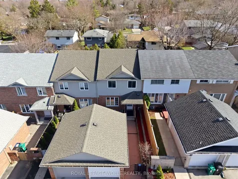 87 Ralgreen Crescent Kitchener ON N2M 1V1