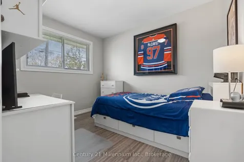 181 7th Avenue E Owen Sound ON N4K 2W8