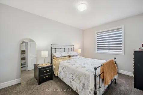 1023 Devonshire Avenue Woodstock ON N4S 5S1