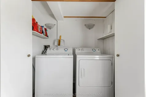 4 Rossie Place St. Catharines ON L2P 2G6