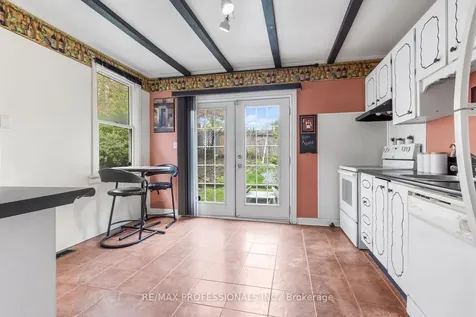 51 Clyde Street Hamilton ON L8L 5R5