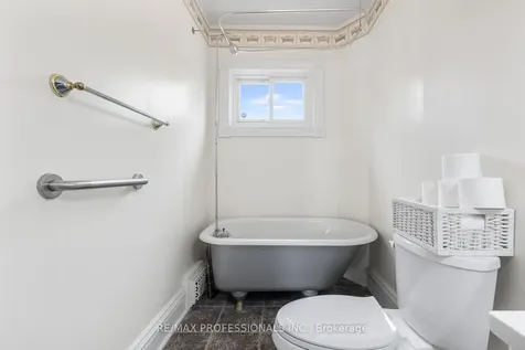 51 Clyde Street Hamilton ON L8L 5R5