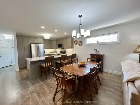 38 Mercedes Drive Belleville ON K8N 0B7