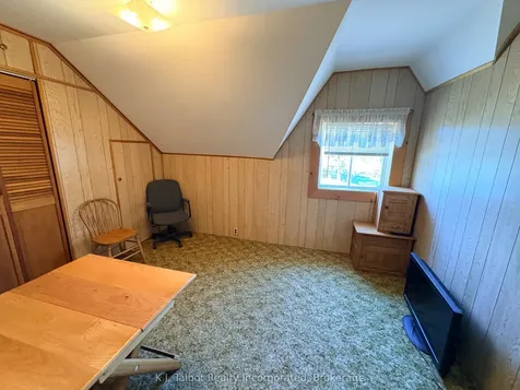32 Albert Street Ashfield-colborne-wawanosh ON N0M 1R0