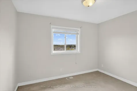 110 Farrier Crescent NE Peterborough ON K9H 0A5
