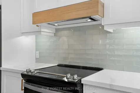 27 Harbour Way Central Elgin ON N5L 1C5