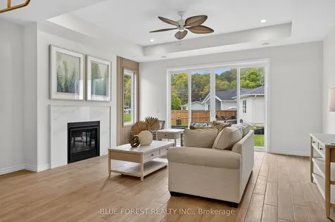 27 Harbour Way Central Elgin ON N5L 1C5