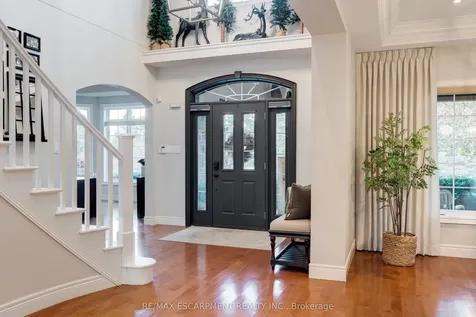 37 Appaloosa Trail Hamilton ON L0R 1H3