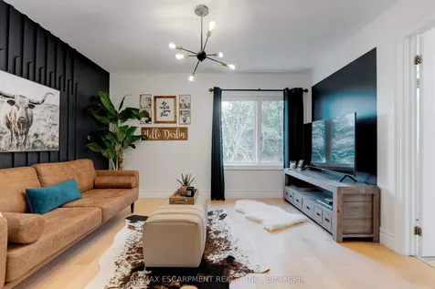 37 Appaloosa Trail Hamilton ON L0R 1H3