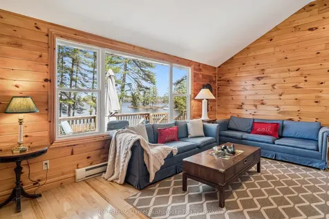 1233 S Kahshe Lake Road Gravenhurst ON P0E 1G0