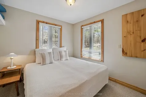 1233 S Kahshe Lake Road Gravenhurst ON P0E 1G0