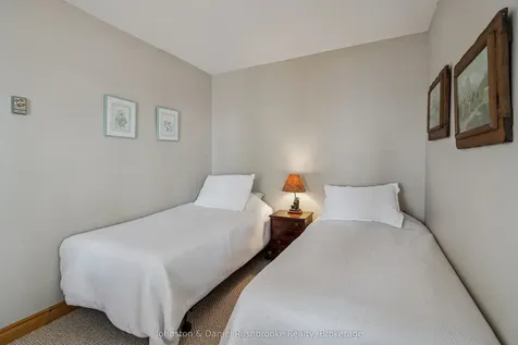 1233 S Kahshe Lake Road Gravenhurst ON P0E 1G0