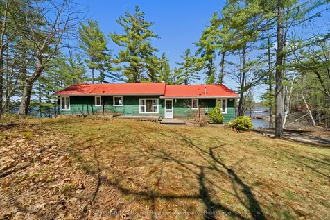 1233 S Kahshe Lake Road Gravenhurst ON P0E 1G0
