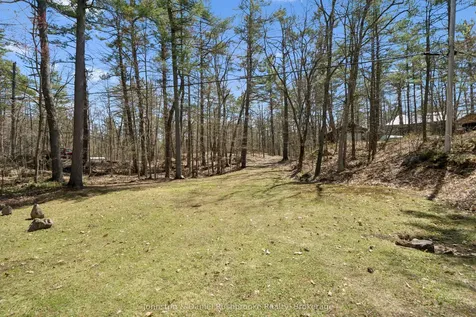 1233 S Kahshe Lake Road Gravenhurst ON P0E 1G0