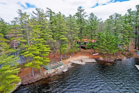 1233 S Kahshe Lake Road Gravenhurst ON P0E 1G0