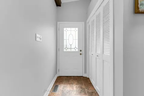 17 Baraniuk Street St. Catharines ON L2N 1N4