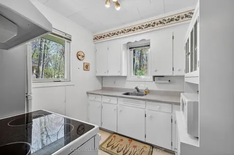 10355 Alison Avenue Lambton Shores ON N0M 1T0