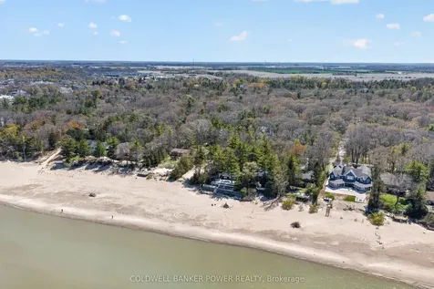 10355 Alison Avenue Lambton Shores ON N0M 1T0