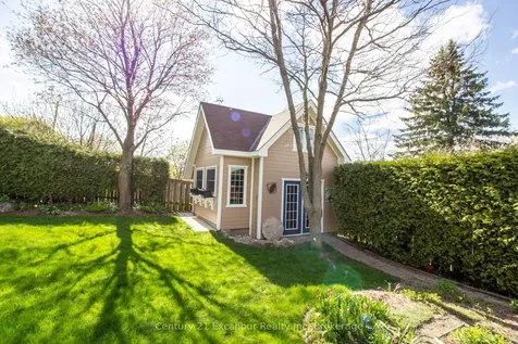 508 Harvey Street Centre Wellington ON N1M 3K2