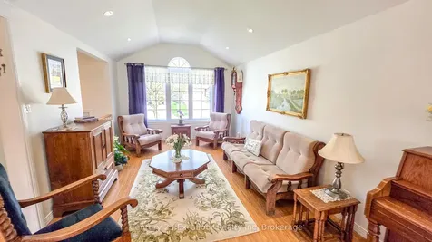 508 Harvey Street Centre Wellington ON N1M 3K2