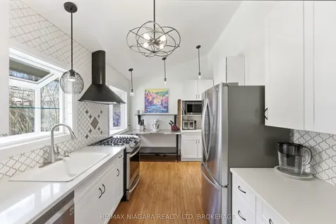 45 Lindbergh Drive Fort Erie ON L2A 2Z6