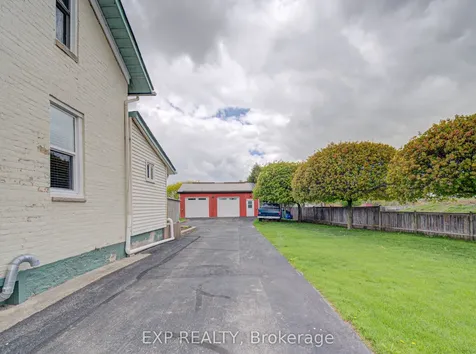 5014 Fountain Street N Woolwich ON N0B 1M0