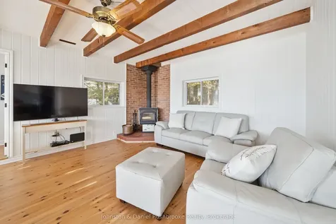 1042 El-kee Point Lane N/a Muskoka Lakes ON P0B 1J0