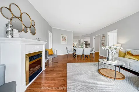 255 Keats Way Waterloo ON N2L 6N6