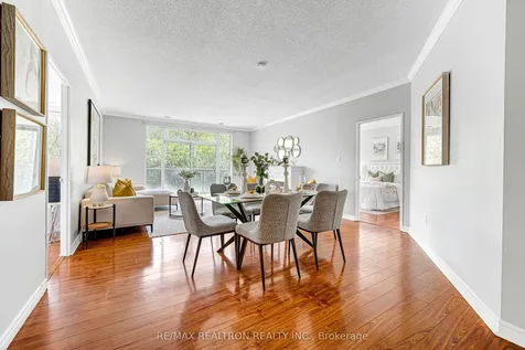 255 Keats Way Waterloo ON N2L 6N6