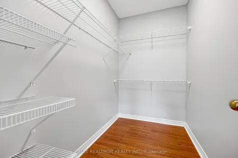 255 Keats Way Waterloo ON N2L 6N6