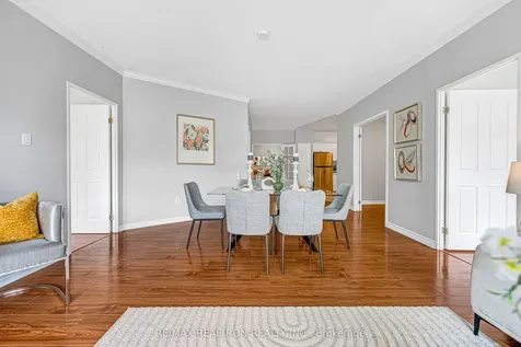 255 Keats Way Waterloo ON N2L 6N6