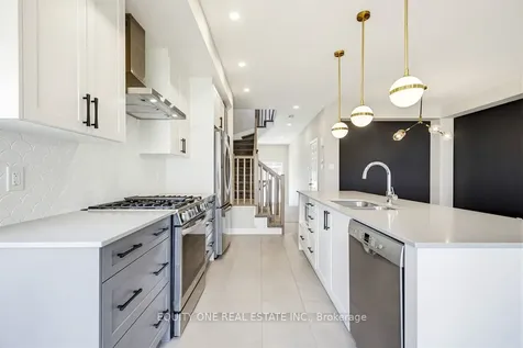 2033 Allegrini Terrace Kanata ON K2S 2S7