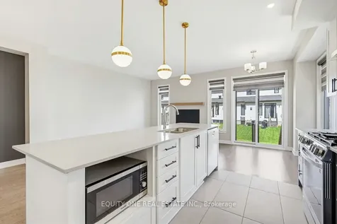 2033 Allegrini Terrace Kanata ON K2S 2S7