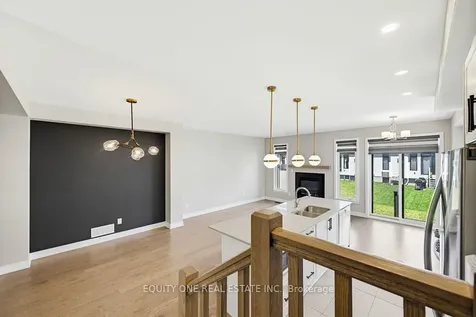 2033 Allegrini Terrace Kanata ON K2S 2S7