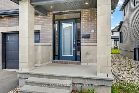 2033 Allegrini Terrace Kanata ON K2S 2S7