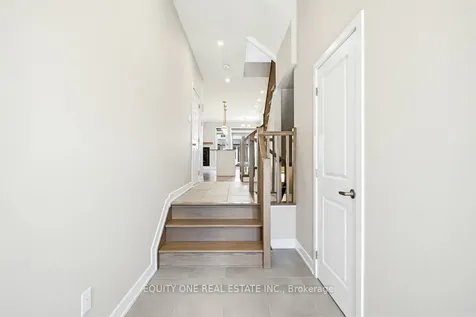 2033 Allegrini Terrace Kanata ON K2S 2S7