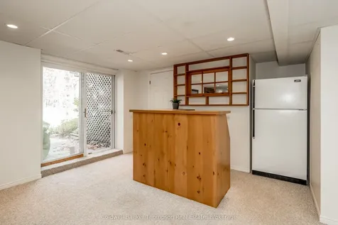 252 Fowlers Road Huntsville ON P1H 0J8