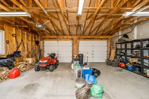 252 Fowlers Road Huntsville ON P1H 0J8