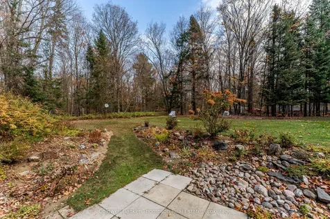 252 Fowlers Road Huntsville ON P1H 0J8