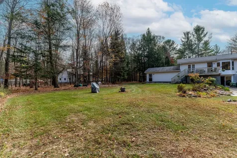 252 Fowlers Road Huntsville ON P1H 0J8