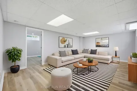 141 Steeple Chase Drive N Kanata ON K2M 2Z5
