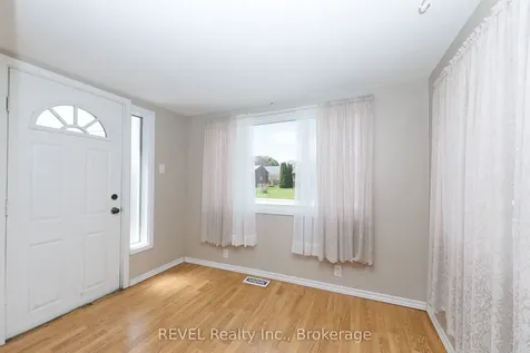 3430 Saint George Avenue Niagara Falls ON L2J 2P8