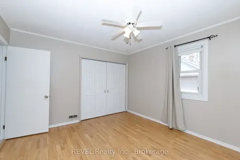 3430 Saint George Avenue Niagara Falls ON L2J 2P8