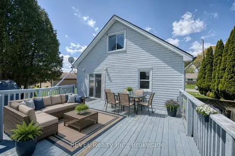 3430 Saint George Avenue Niagara Falls ON L2J 2P8